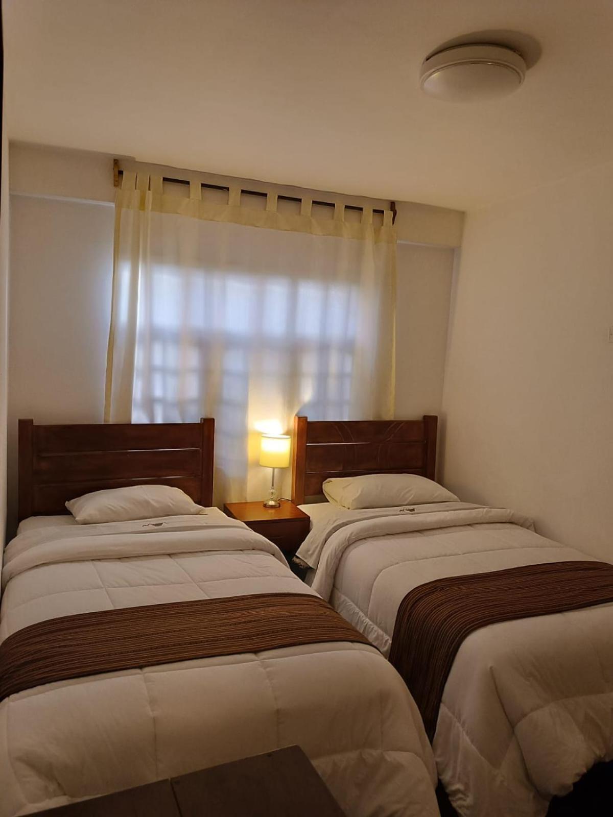 Hotel & Bungalows Villa Valencia Huaraz  Buitenkant foto