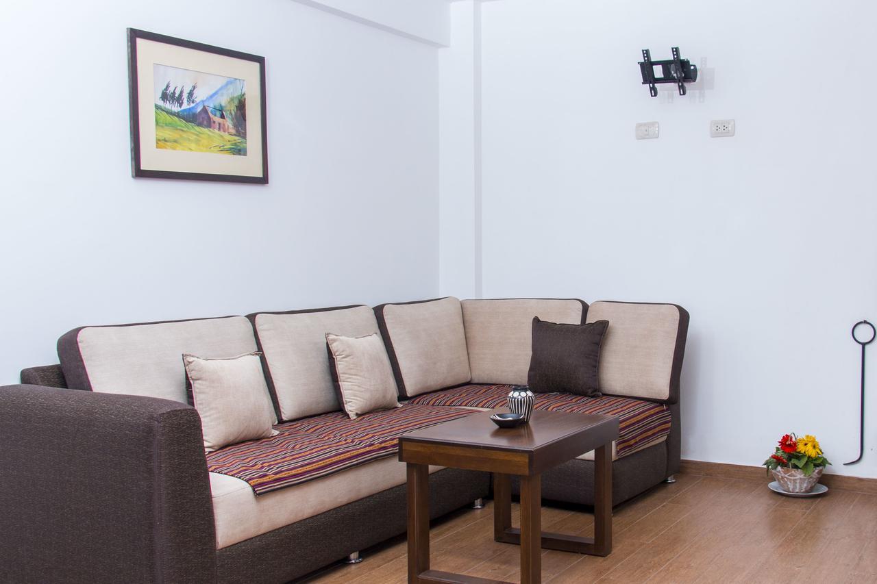 Hotel & Bungalows Villa Valencia Huaraz  Buitenkant foto